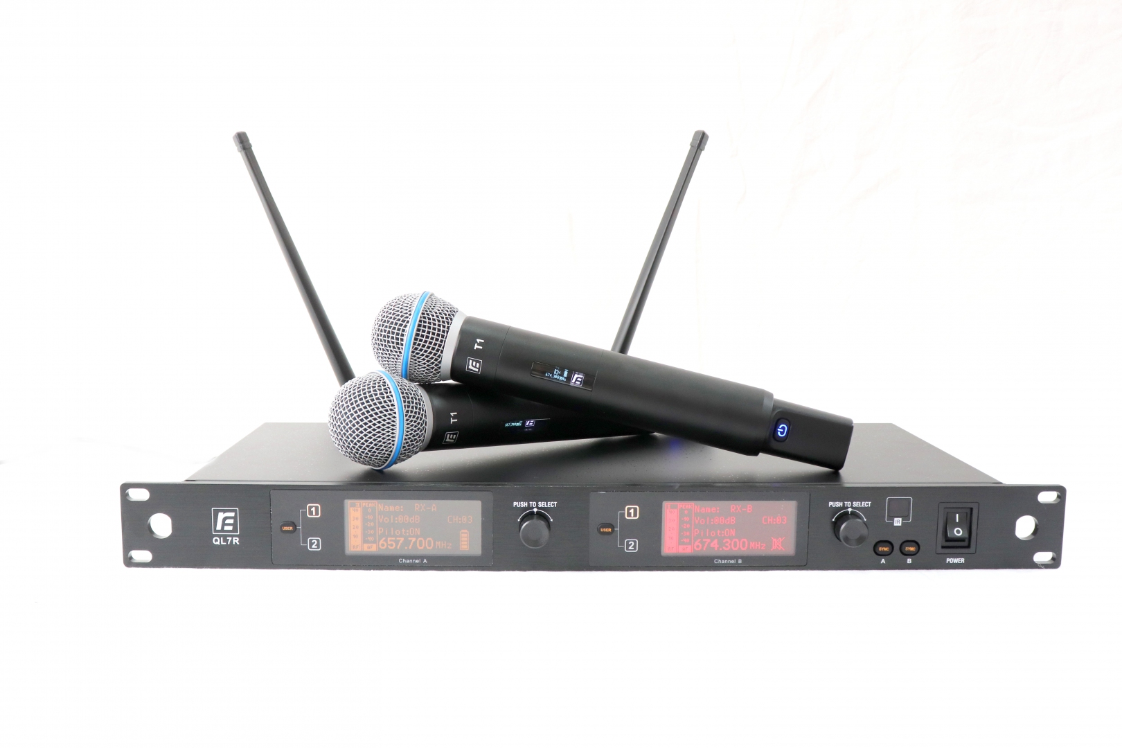 RFIntell QL7R/T1-B 720,500-754,000 МГц 2-канальная радиосистема с 2-мя ручными микрофонами в Можге