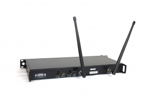 RFIntell QL7R/T1-A 651,800-683,400 МГц 2-канальная радиосистема с 2-мя ручными микрофонами в Можге
